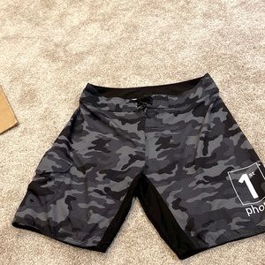 1st Phorm casual camouflage shorts.  Size 36